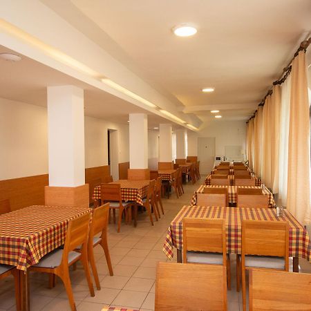 Laterum Motel Orfű Eksteriør billede